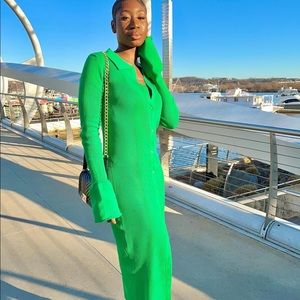Long sleeve midis green buttoned dress